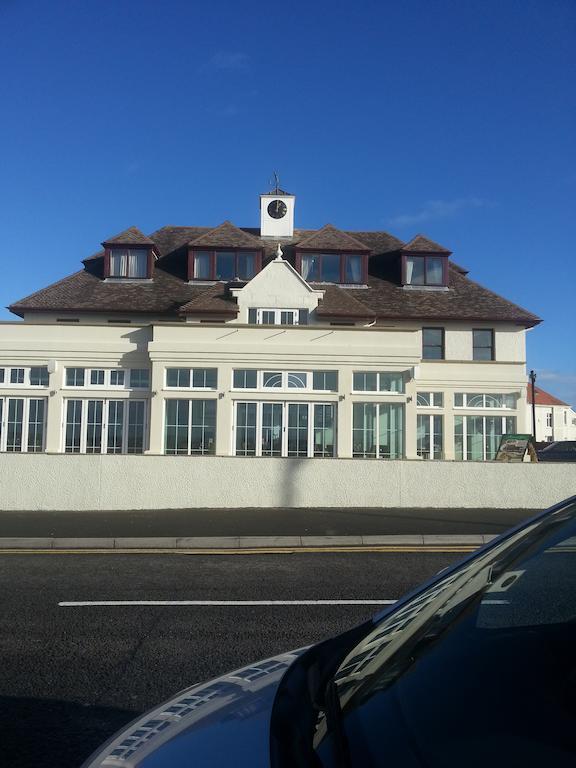 The Fairways Hotel Porthcawl Exterior photo