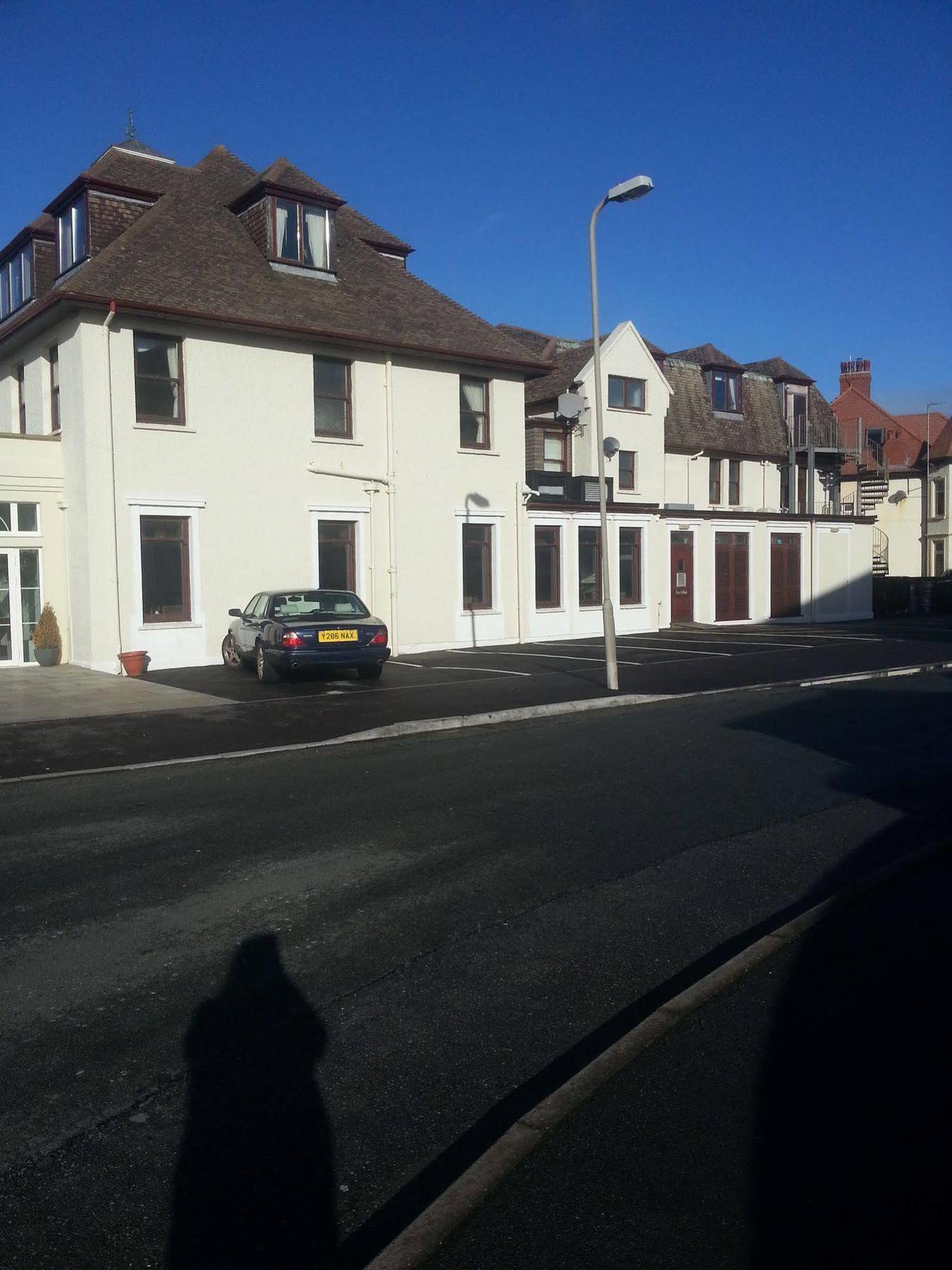 The Fairways Hotel Porthcawl Exterior photo